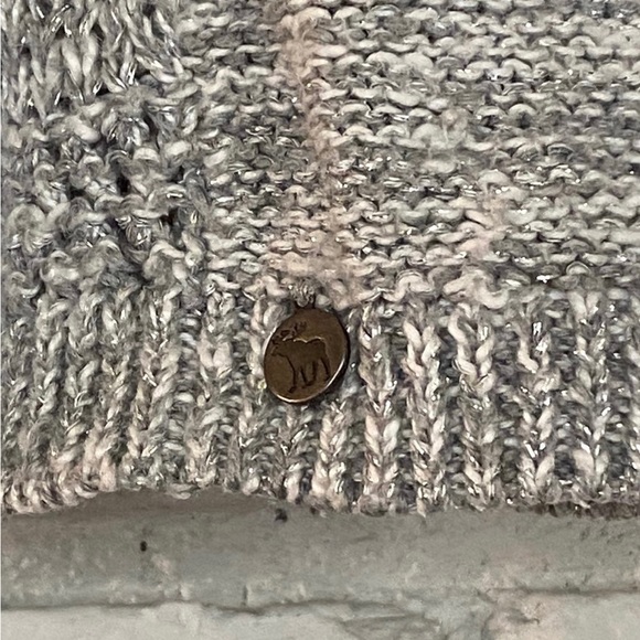 Abercrombie Kids Grey Vneck Sweater - Picture 3 of 5